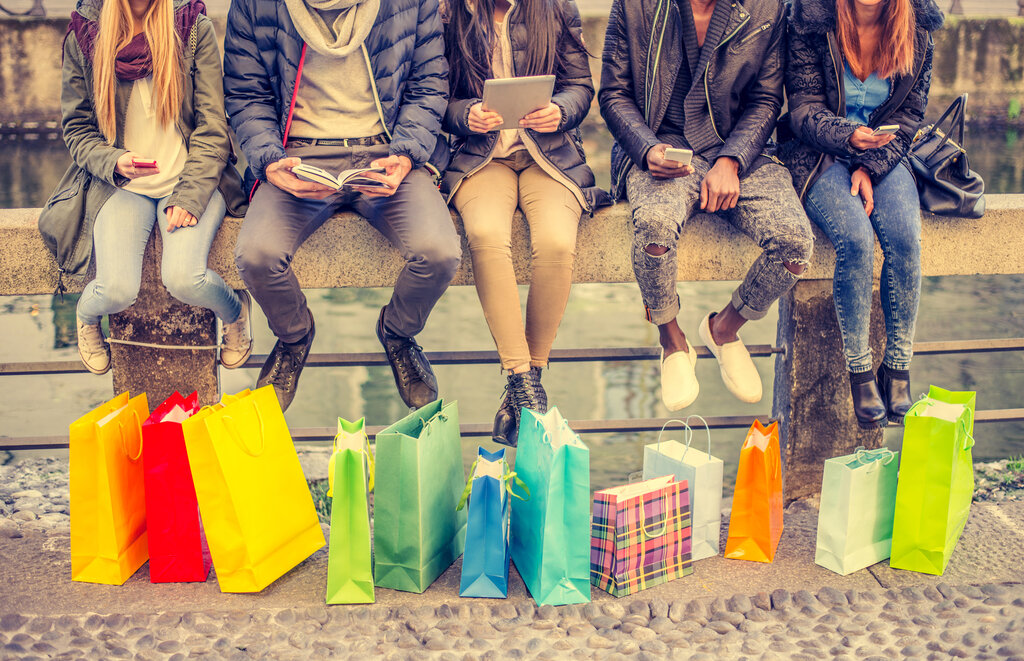 Black Friday vs. Cyber Monday Shopping Safety Tips