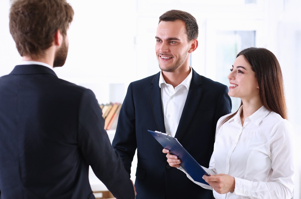 Guarantor vs. Cosigner: What’s the Difference and When Do You Need One?