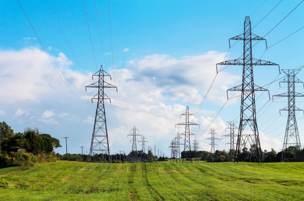 Electricity Explained: How It Works and Powers Your Apartment